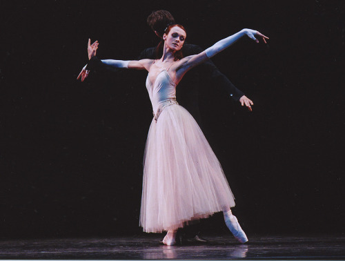 barcarole:Ulyana Lopatkina and Vladimir Shishov in Balanchine’s La Valse.