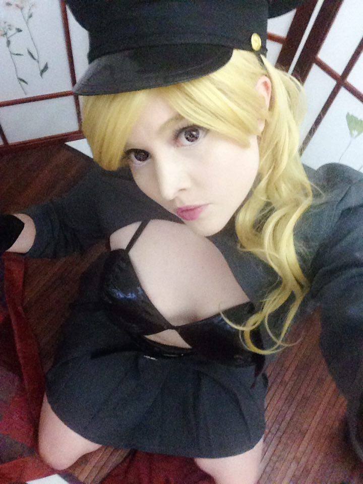 nsfwfoxydenofficial:  Tried on Lady Bishamon for the first time and also did a make-up