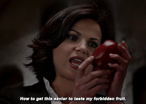 milf-source:1k followers celebration ★ favorite fictional character↳ regina mills (once upon a time)