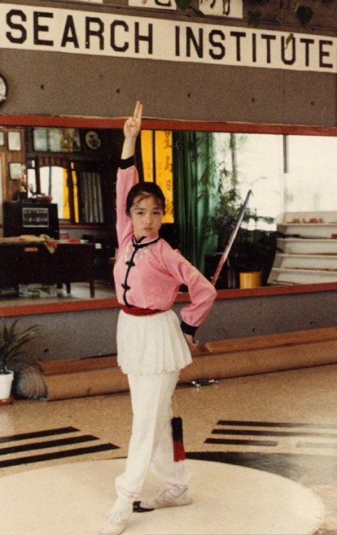 snoopbloggyblogg:  Donnie Yen’s little sister, Chris Yen.