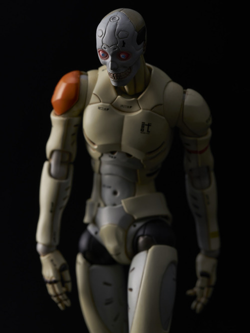 Announcing the 1/12 scale Synthetic Human Test Body - Summer Event Exclusive.Four short years ago, 1