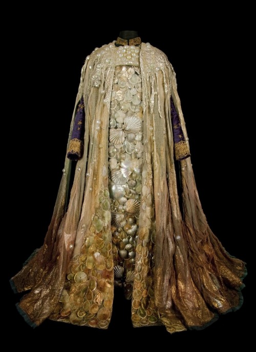 cair–paravel:Costume for the King of the Ondines from a 1974 production of Ondine at the Comédie-Fra