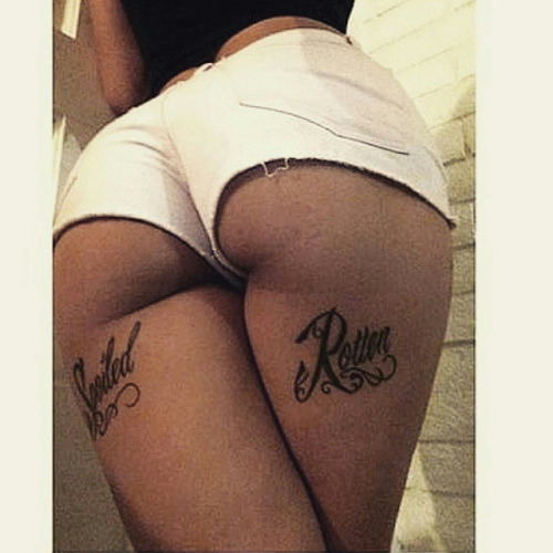 lovelyinkedbabe:  Follow me lovelyinkedbabe.tumblr.com Check out inked girls selfies