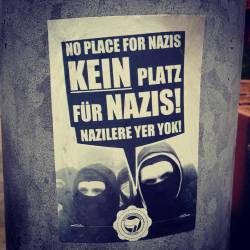 anundeadanarchist:  Nazis verpisst euch!