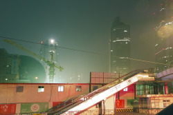 meanderingforeigner:  Shanghai looking dystopian