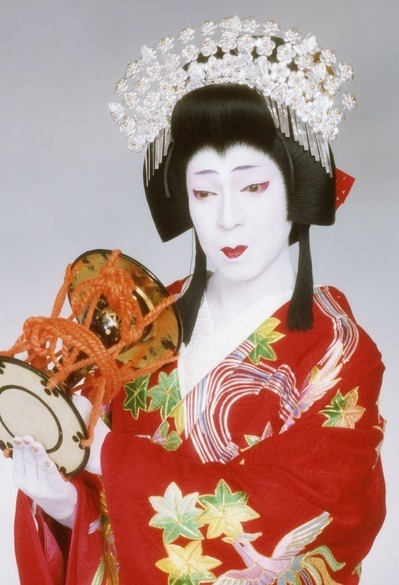 Hello! I Saw Your Kimono Drawing Guide, And I Have Some Questions. I Saw This Art And Was Wondering About