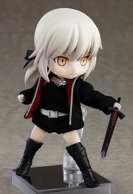 good-smile-company:    ねんどろいどどーる セイバー/アルトリア・ペンドラゴン〔オルタ〕新宿Ver.http://www.goodsmile.info/ja/product/7806/