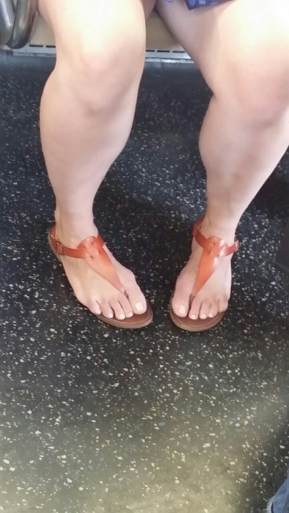 She wasn’t cute, but her feet sure were