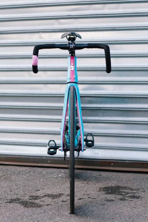 chrispino:  Proper photos of my Stoemper. Raced it in torrential rain last weekend at Red Hook Crit