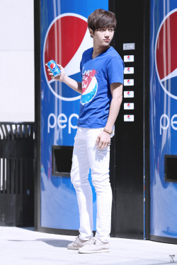 ifntsoo:  140515 Pepsi CF recording© made in L | do not edit/crop/remove the watermark. 