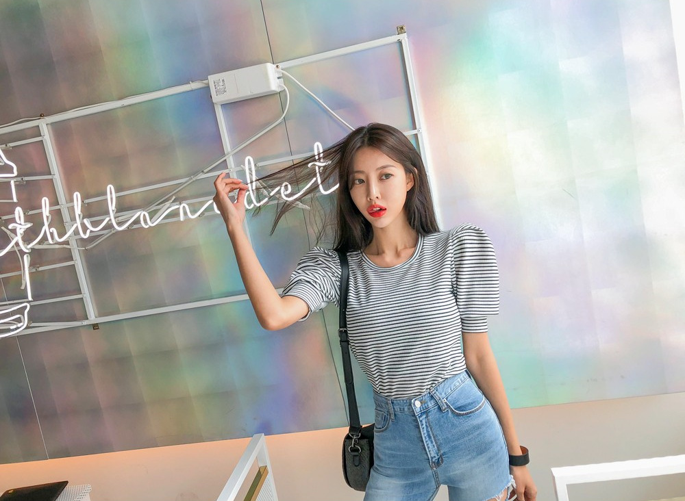 korean-dreams-girls:  Ji Na - June 12, 2018 1st Set