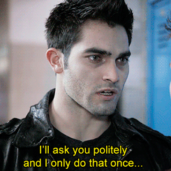 knightderekhale:Thanks for the 598 600 followers! Sterek High School AU: Stiles