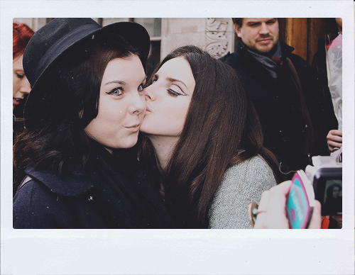 myeras: Lana Del Rey + fans