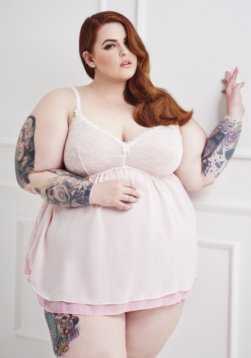 chubby-bunnies:  tesshollidayofficial:  I am so in awe of my images from my Yours Clothing shoot. So grateful to have the opportunity to model for big brands and not have to confirm industry standards. Short, fat, tattooed & if I can say so.. Killin’