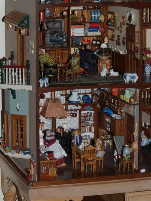 cair–paravel: Dolls’ house made by Frans and Christina Bosdyk in Picton, New South Wales