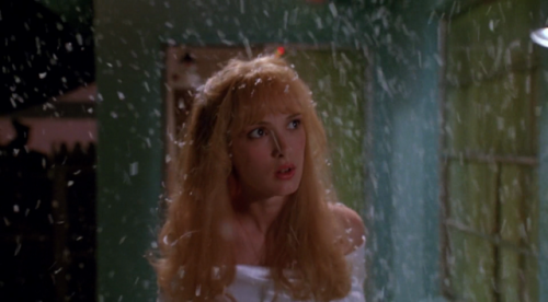 verygothic:Edward Scissorhands (1990)