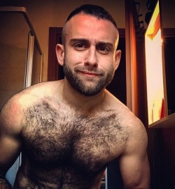 ilovehouseandfur: Instagram: @hunky_MX  iLoveHouseAndFurhttp://ilovehouseandfur.tumblr.com/archive