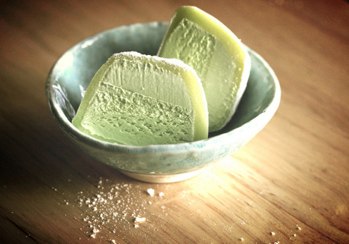 ilikeasianfood: Mochi ice cream by LollyWilliams on Flickr.
