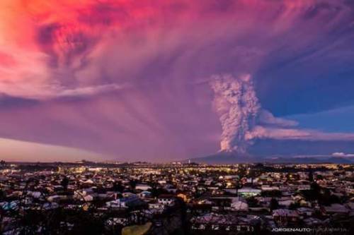 Y así fue evolucionando el Calbuco.  Y sí, vivo cerca. 