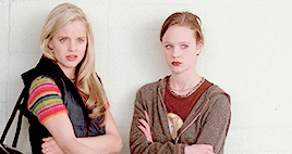 thisyearsboy:  Reasons the ‘90s Ruled - American Beauty [1999]“My name is Lester