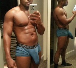 dachocolatefactory:  seeker310:  Bro sure is Hot Handsome &amp; got GREAT muscles!! reblog      (via TumbleOn)