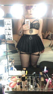 lillaacc:  I got a new skirt and daddy liked it to say the least