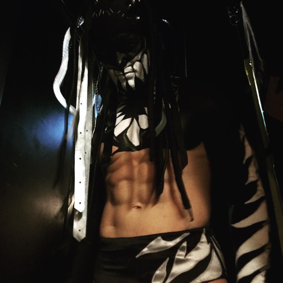 lasskickingwithstyle:  wwe: #TheDemon is unleashed! @wwebalor takes on #SamoaJoe