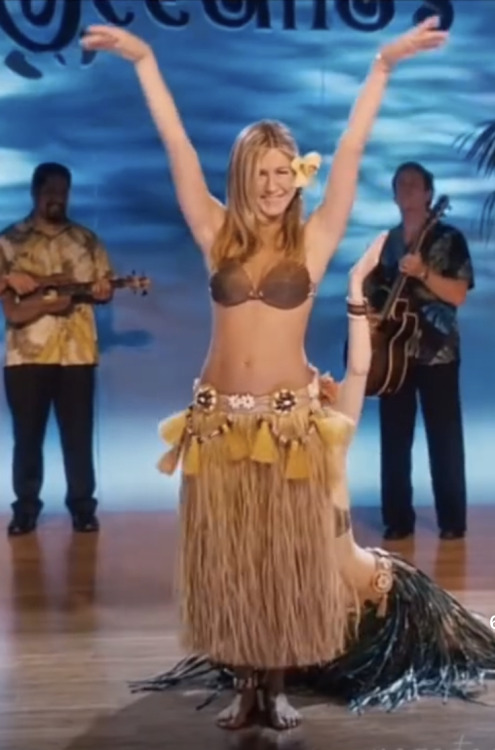 Hula Jennifer