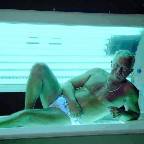 Hot guy from the Seat Arona ad.