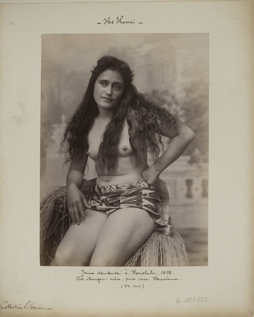     Hawaiian woman, via goodoldtime.   