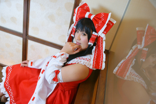 Touhou Project - Reimu Hakurei (Yurika) 5HELP US GROW Like,Comment & Share.CosplayJapaneseGirls1.5 - www.facebook.com/CosplayJapaneseGirls1.5CosplayJapaneseGirls2 - www.facebook.com/CosplayJapaneseGirl2tumblr - http://cosplayjapanesegirlsblog.tumblr.c