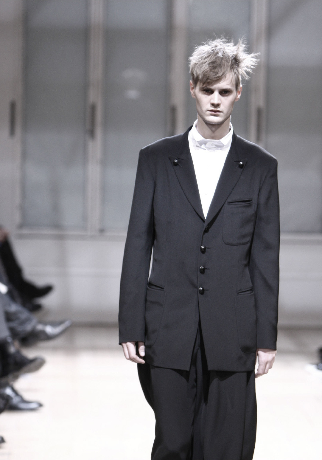 meekiyelvvoh:  YOHJI YAMAMOTO A/W 09 