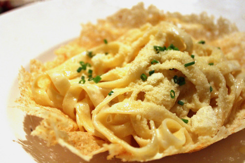 foodescapades:  Fettuccine Alfredo in Crisp Parmesan Basket by FoodishFetish 
