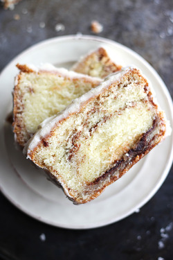 Cinnamon roll cake