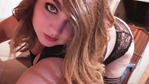 peachieplus94:  Bend me over and fuck me with my stockings on still <3  Would love to!