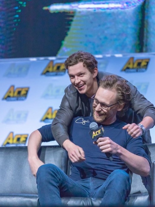somedayholland36:This is the only thing that I’m gonna talk about for the next few days.LOOK AT THEM