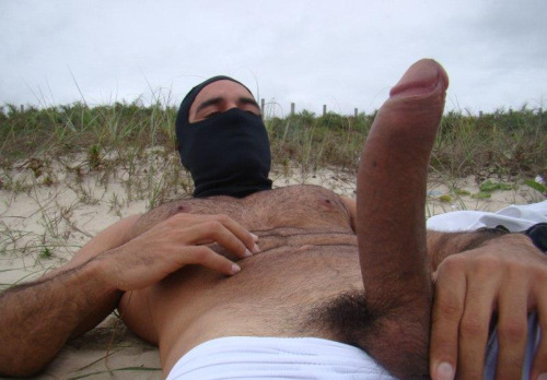brazilmen:  masked brazilian guybrazilmen.tumblr.com