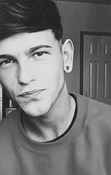 nawharry:  14/? favorite youtubers - jamie ryan dee 