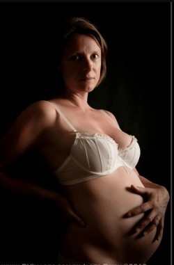 prexbely:  Collection of pregnancy boudoir