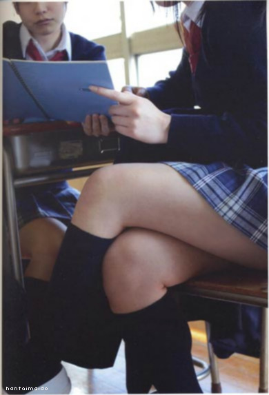 hentaimeido:  Yuri Moe - After School Girls (set) 
