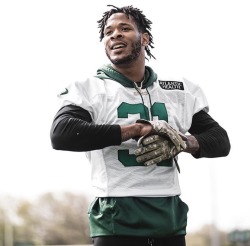 xemsays:xemsays:xemsays:xemsays:xemsays:xemsays:xemsays:xemsays:sexy New York Jets football star: DERRICK JONES 🍆 🏈 natural sex appeal 😈👅his sexy, slim self 😈🍆👅