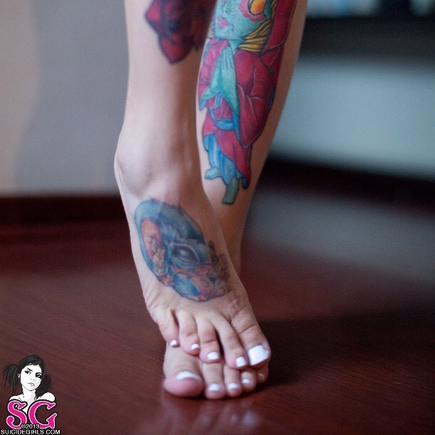 perfecttoesandsoles:  😍Rodhaylie😍
