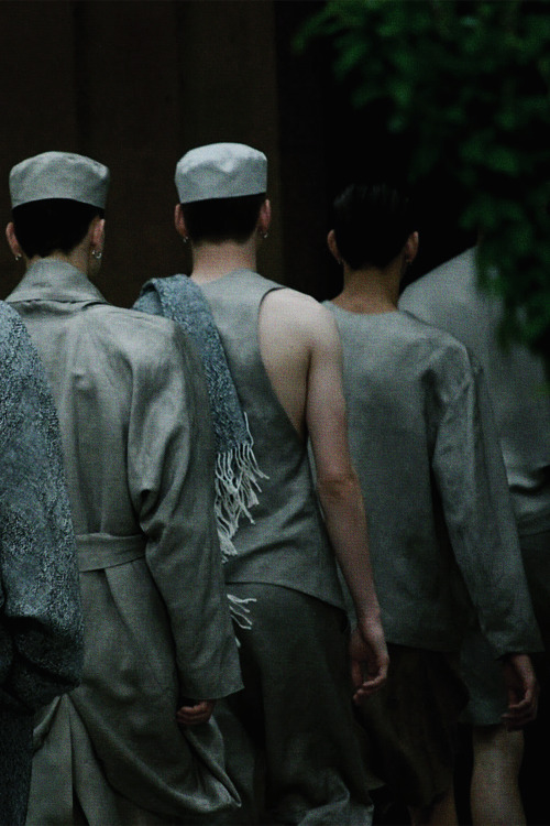 suckadick2014-deactivated201403:  Damir Doma Spring/Summer 2011 Finale 