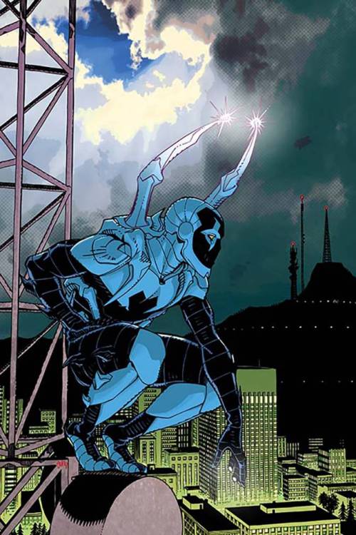 extraordinarycomics:Blue Beetle by Cully Hamner.