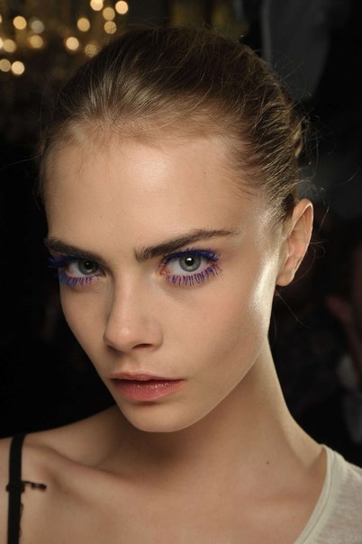 cara-made-me-do-it:Backstage: Stella McCartney F/W 2013 - Paris 2012