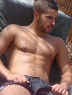 stratisxx: This hot Greek is packing a really