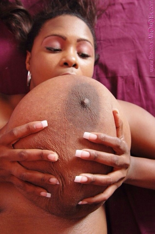 tittyfuckingking:  Huge Fat Tits