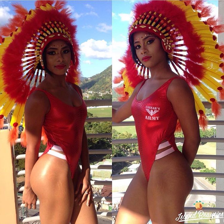 jaiking:  islandbeauties2:  Island Beauty: @ticheleferraz                       