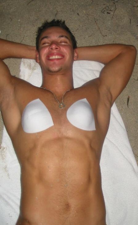 fuckstevepena:  He’s NAKED! Anton Antipov is allegedly naked with an erection.