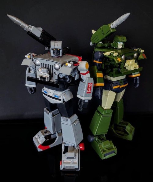 Custom Transformers Masterpiece “Autobot Rex” by GetRightRobot.